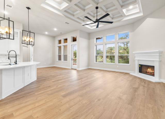 399 James Way - Living