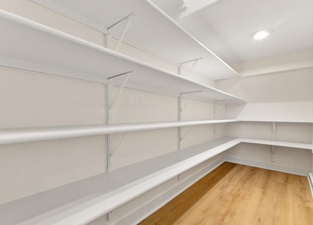 170 Vertex Loop Pantry