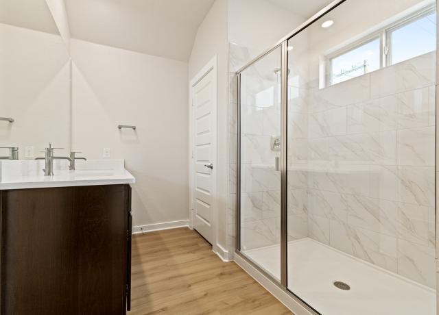 170 Vertex Loop Primary Bath