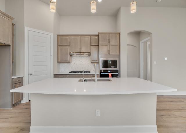 2986 McKinnie Park Kitchen