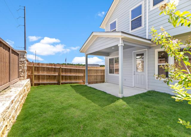 Exterior back yard 